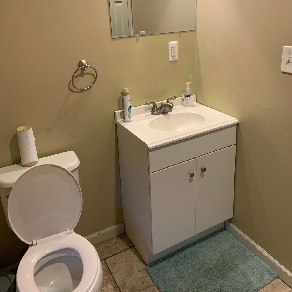 Clean bathroom vanity and fixtures